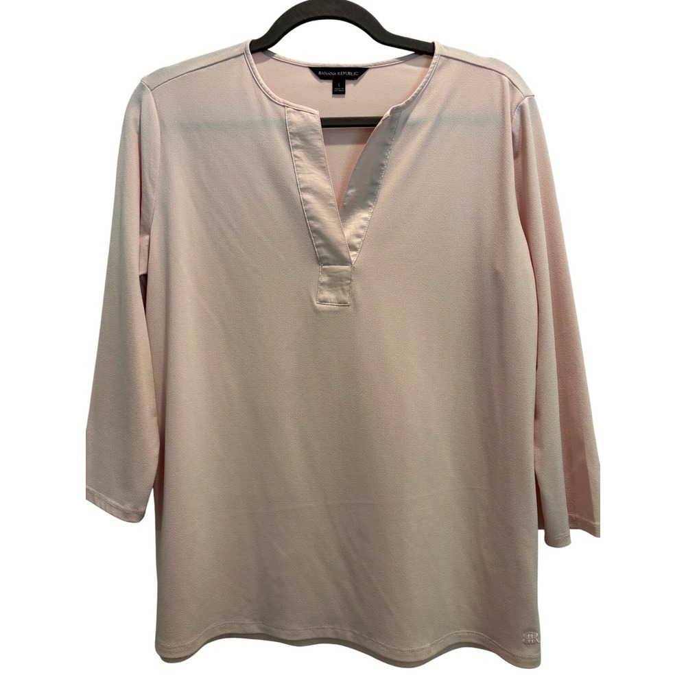 Banana‎ Republic Split Neck Blouse Women Small Pink 3/4 Sleeve Satin Trim